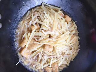 Stir-fried Shredded Potatoes with Tofu recipe