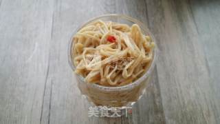 Simple and Colorful---mixed Enoki Mushrooms recipe