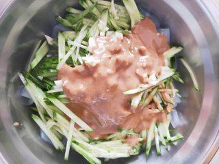 Sesame Sauce Peel and Cucumber recipe