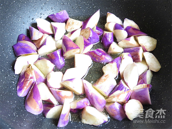 Stir-fried Eggplant with Tomato recipe