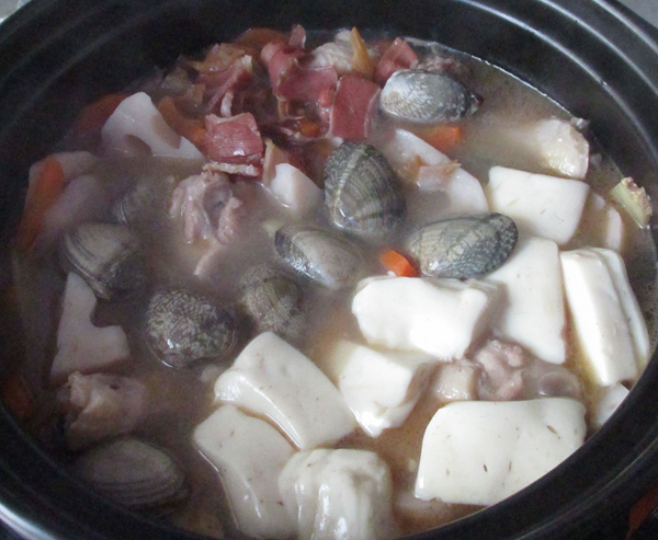 Tofu Soup with Ham and Shellfish recipe