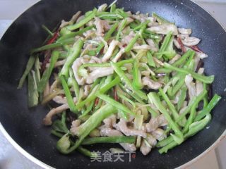 Mustard Green Pepper Shredded Pork recipe