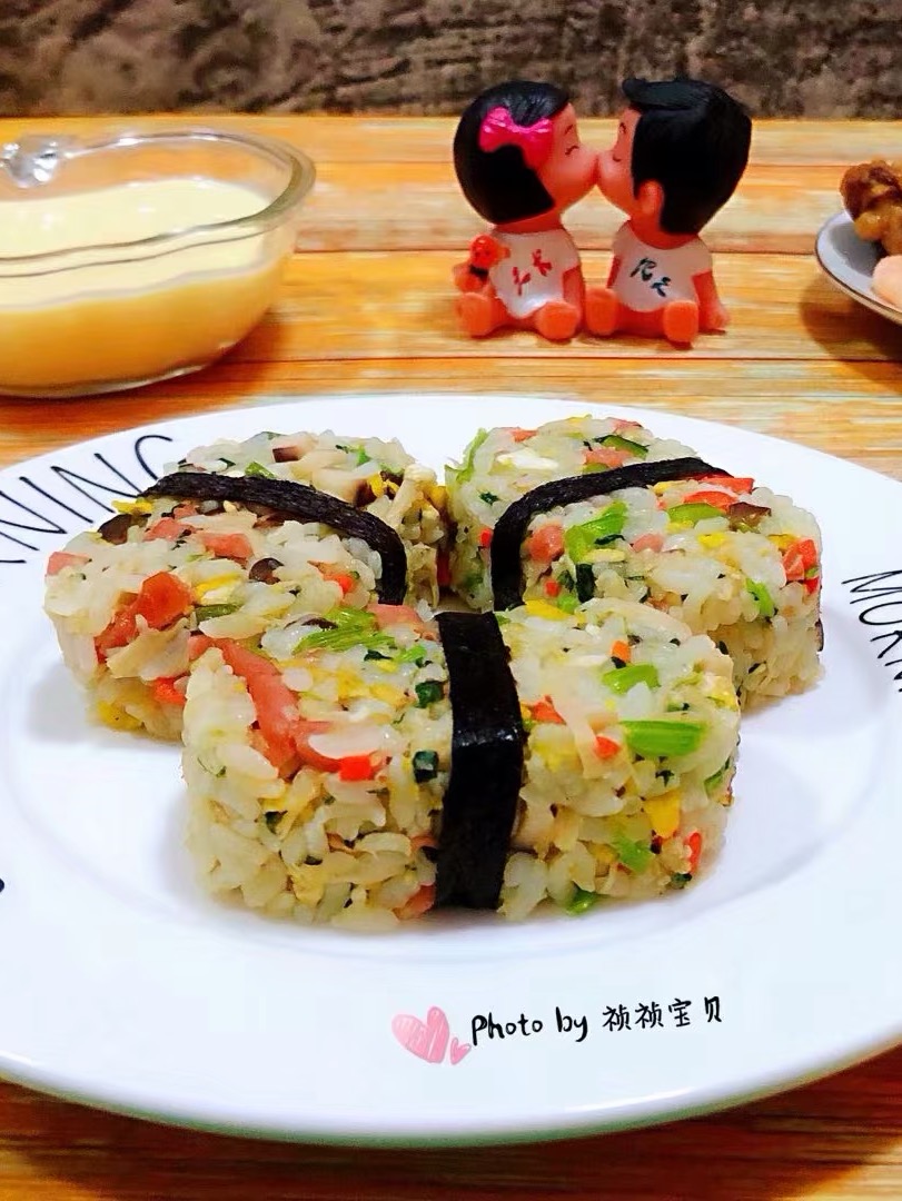 Mushroom Sausage Chrysanthemum Egg Rice Fort recipe