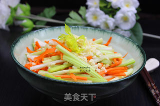 Lose Weight in Spring, Start with Cold Celery recipe