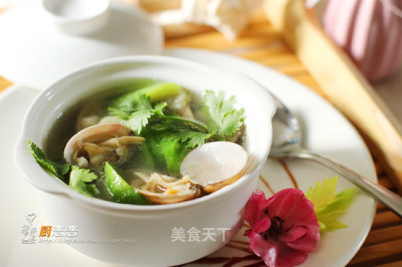 Clam Loofah Soup recipe