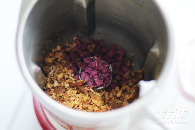 Distilled Two-color Potato Balls recipe