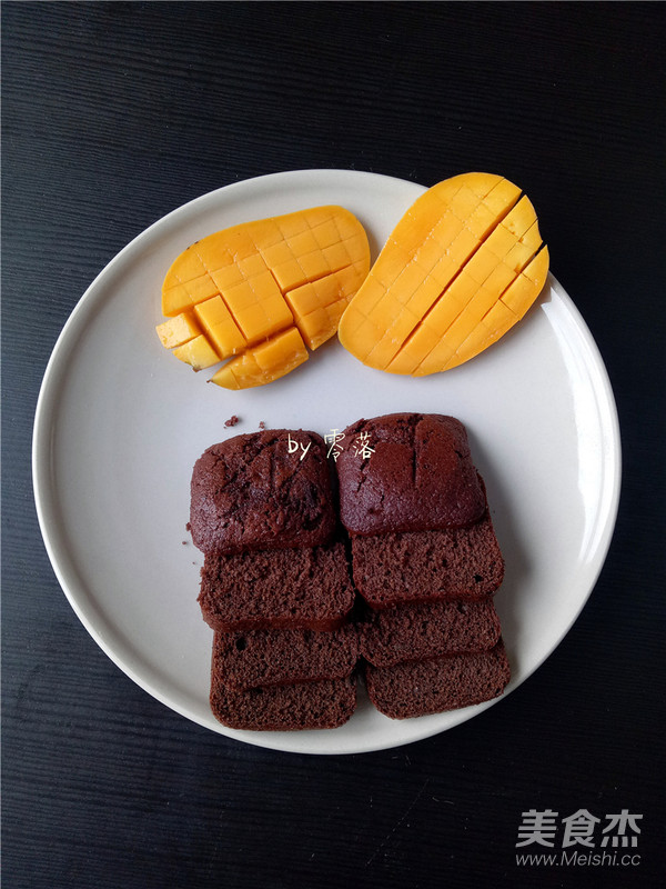 Mango Cocoa Cake recipe