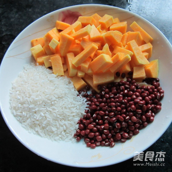 Pumpkin Congee with Red Beans recipe