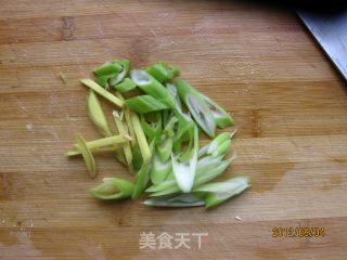 Stir-fried Tofu with Mushroom Sauce recipe