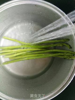 Stir-fried Asparagus with Spiced Dried Tofu recipe