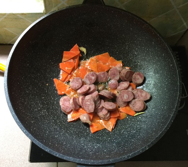 Stir-fried Pure Meat Sausage with Mixed Vegetables recipe