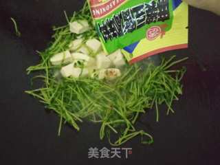 Stir-fried Tofu with Bean Sprouts recipe