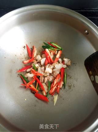 Fried Pork with Kelp and Bamboo Shoots recipe