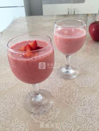 Strawberry Milkshake recipe