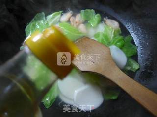 Jiangbai Shrimp, Cabbage and Rice Cake Soup recipe