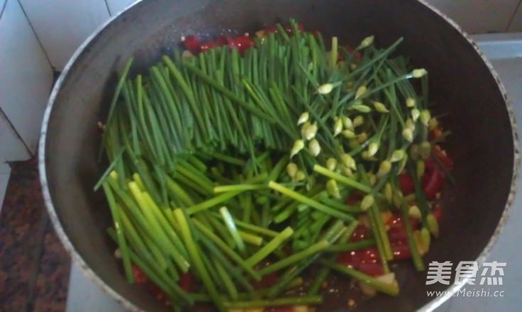 Fresh Squid with Leek Moss recipe