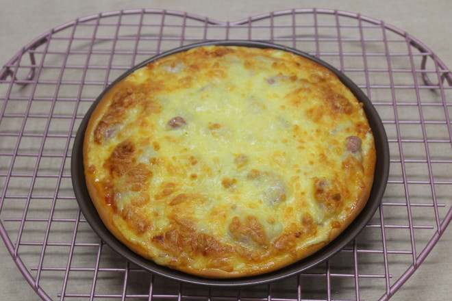 Ham and Bacon Thin Bottom Pizza recipe