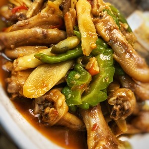 Fried Duck Feet with Ginger recipe