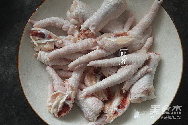 Cold Chicken Feet recipe