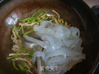 Stir-fried Pork with Hot Peppers recipe