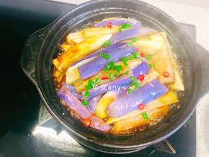 Fish-flavored Eggplant Pot recipe