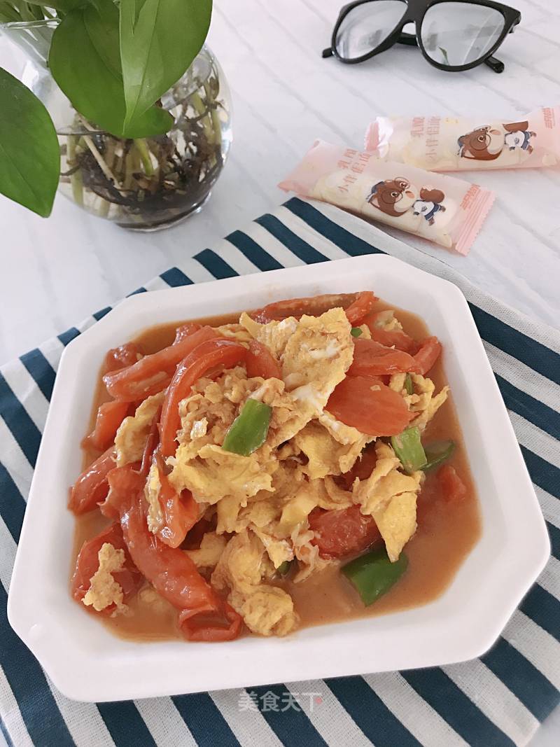 Scrambled Eggs with Tomatoes recipe