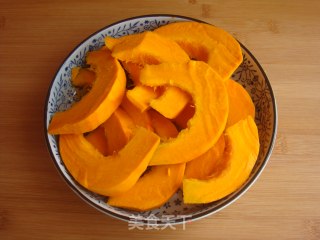 Pumpkin Sesame Buns recipe