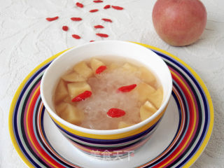 Apple Tremella Soup recipe
