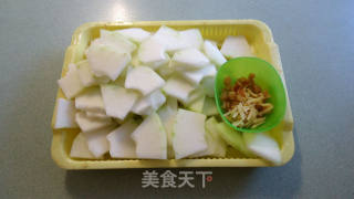 Braised Green Peel Winter Melon with Jiang Scallops recipe