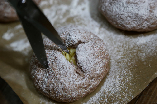 Whole Wheat Cheese Rock Lava Bread recipe