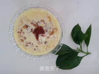 Steamed Egg with Milk and Peach Gum (sweet) recipe