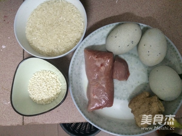 Congee with Preserved Egg and Lean Meat recipe
