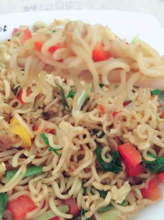 Fried Instant Noodles recipe