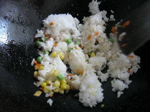 Steamed Bun Fried Rice recipe