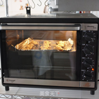 Easy to Cook Seafood-----grilled Abalone with Garlic recipe