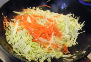 Fried Noodles with Seasonal Vegetables recipe