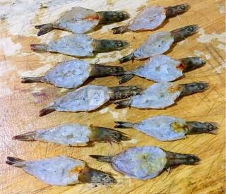 Shun Shun Shun Garlic Open Back Shrimp recipe