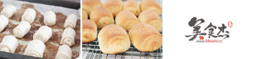 Yogurt Old Noodle Buns recipe