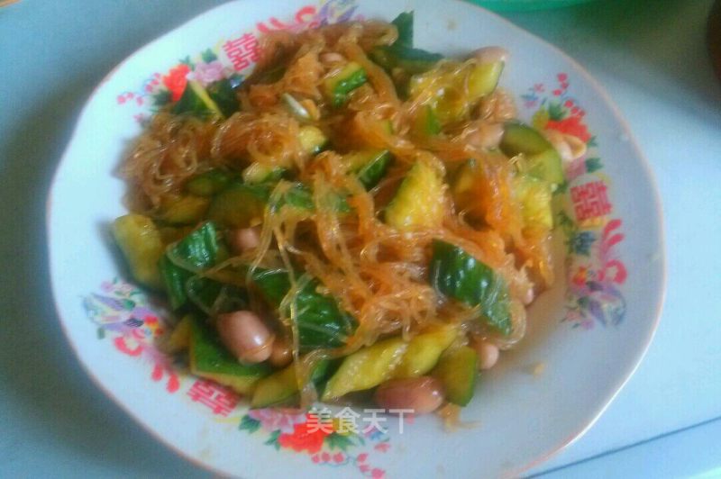 Vermicelli with Cucumber