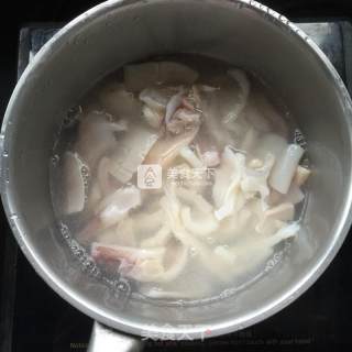 Fried Squid with Bell Pepper recipe