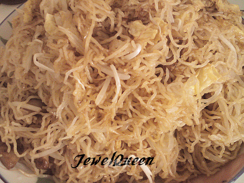 My Life-hong Kong Style Fried Rice Noodles recipe