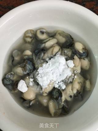 Fresh Oyster and Scallop Soup recipe
