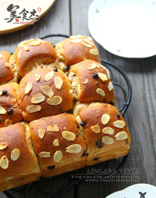 Caramel Chocolate Bread recipe