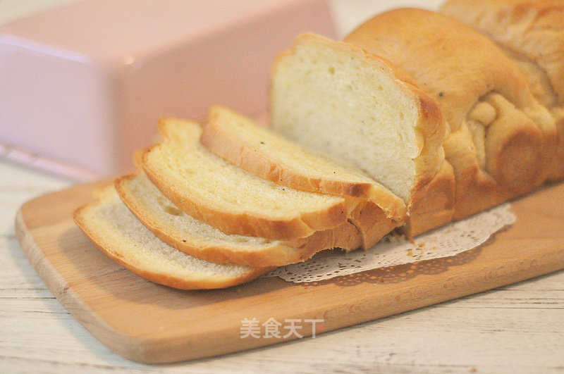 Yakult Dragon Fruit Toast recipe