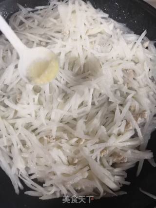 Stir-fried Shredded Radish recipe