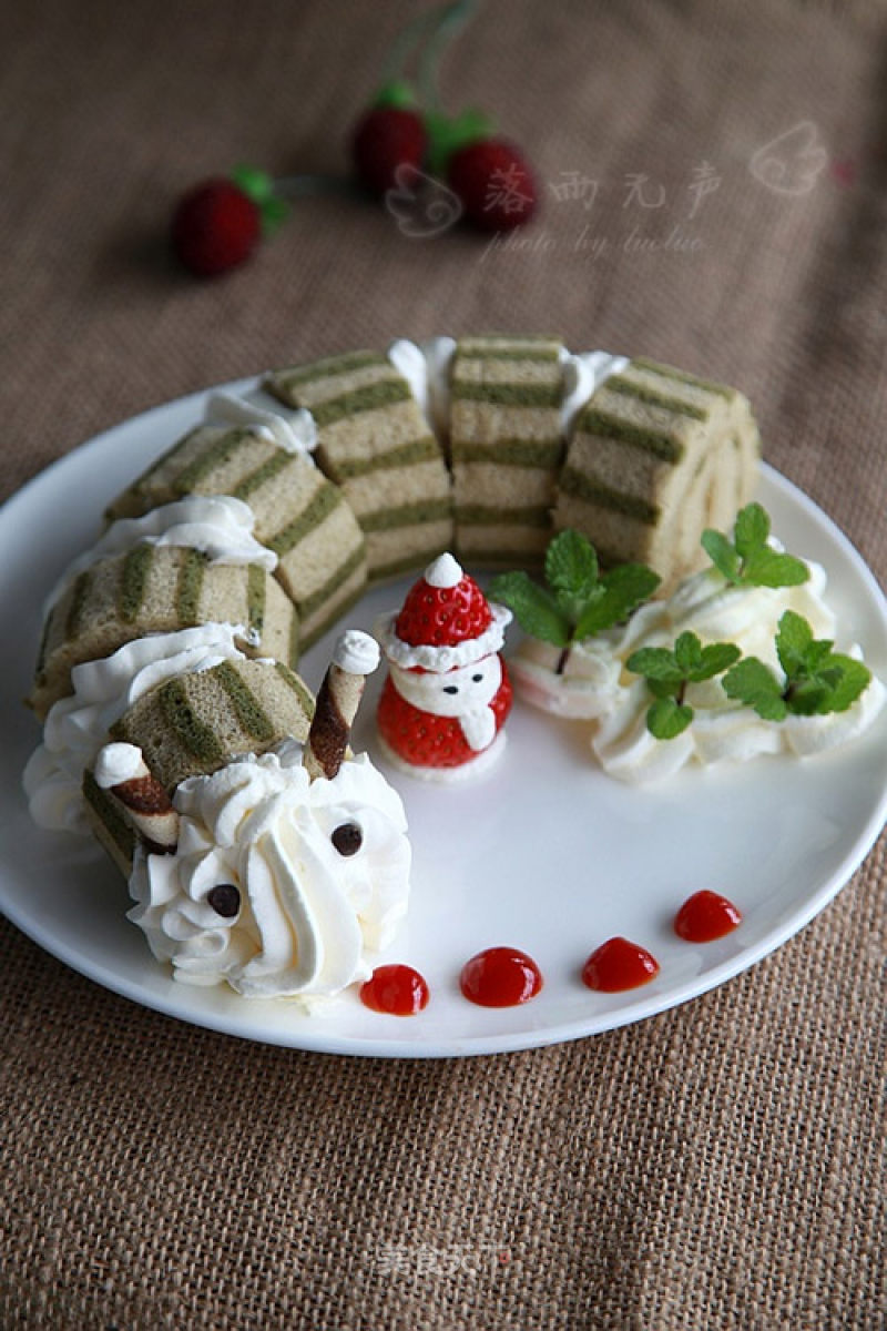 Caterpillar Cake Roll recipe