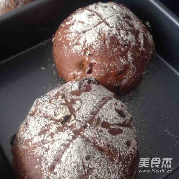 Red Date Walnut Soft European Buns recipe