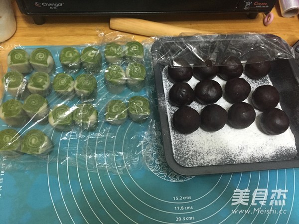 Bean Paste Egg Yolk Matcha Crisp recipe
