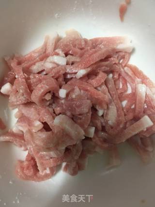 Stir-fried Pork with Three Shreds recipe