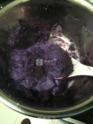 Sago Purple Sweet Potato Roll recipe